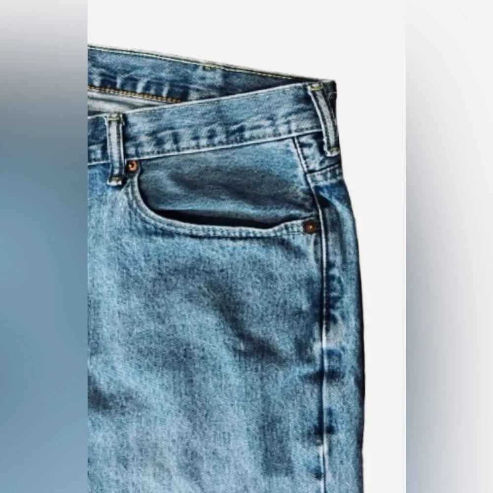 Levi’s 560 Red Tab relaxed fit med wash straight leg MNS jeans SZ 42x32